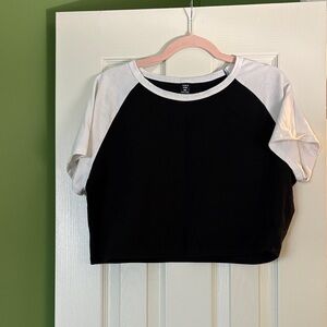 SHEIN Crop Top